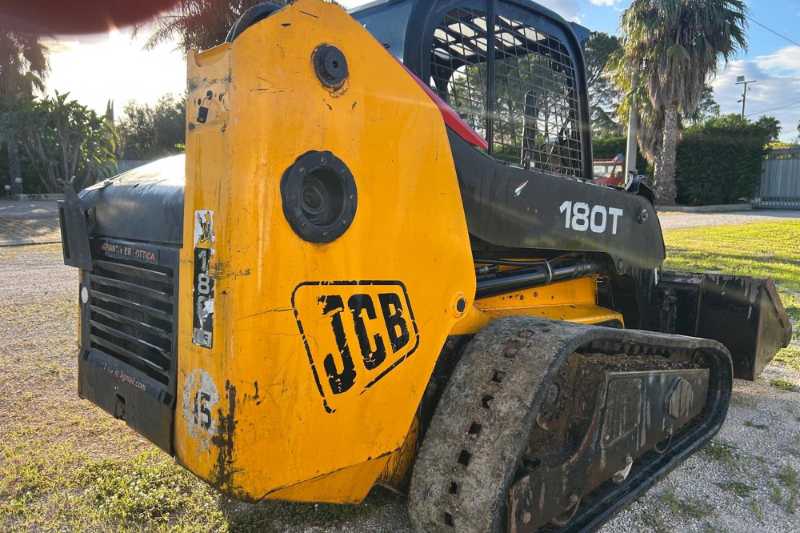 OmecoHub - Immagine JCB T180HF
